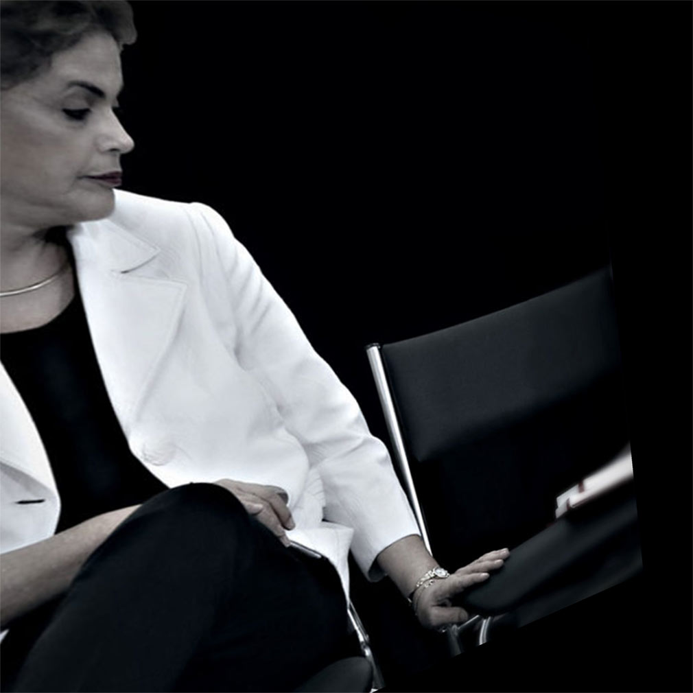 Dilma-cadeira-1024x873